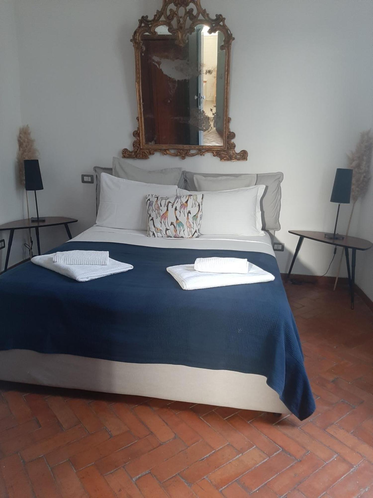 Historical Naples With Panoramic Terrace Apartment Exterior photo